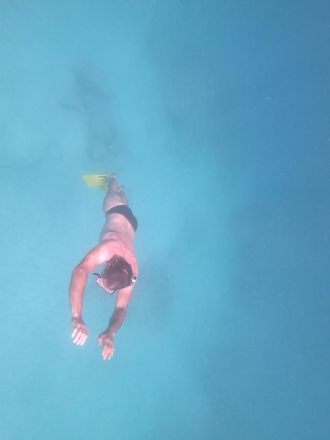 Hotel Magnifico Barco En La Graciosa Caleta de Sebo Zewnętrze zdjęcie